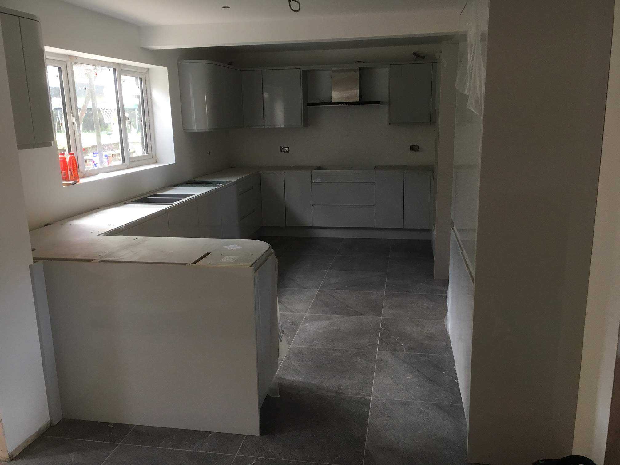 Grey base units with white wall units